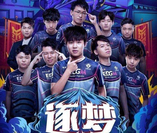 现出更成熟