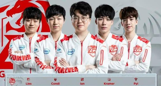 球队瞬间完 球队瞬间完