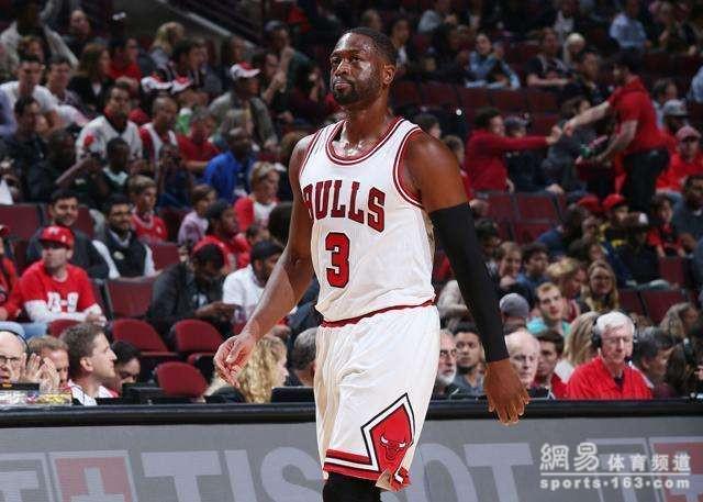 在新旧更替 在新旧更替